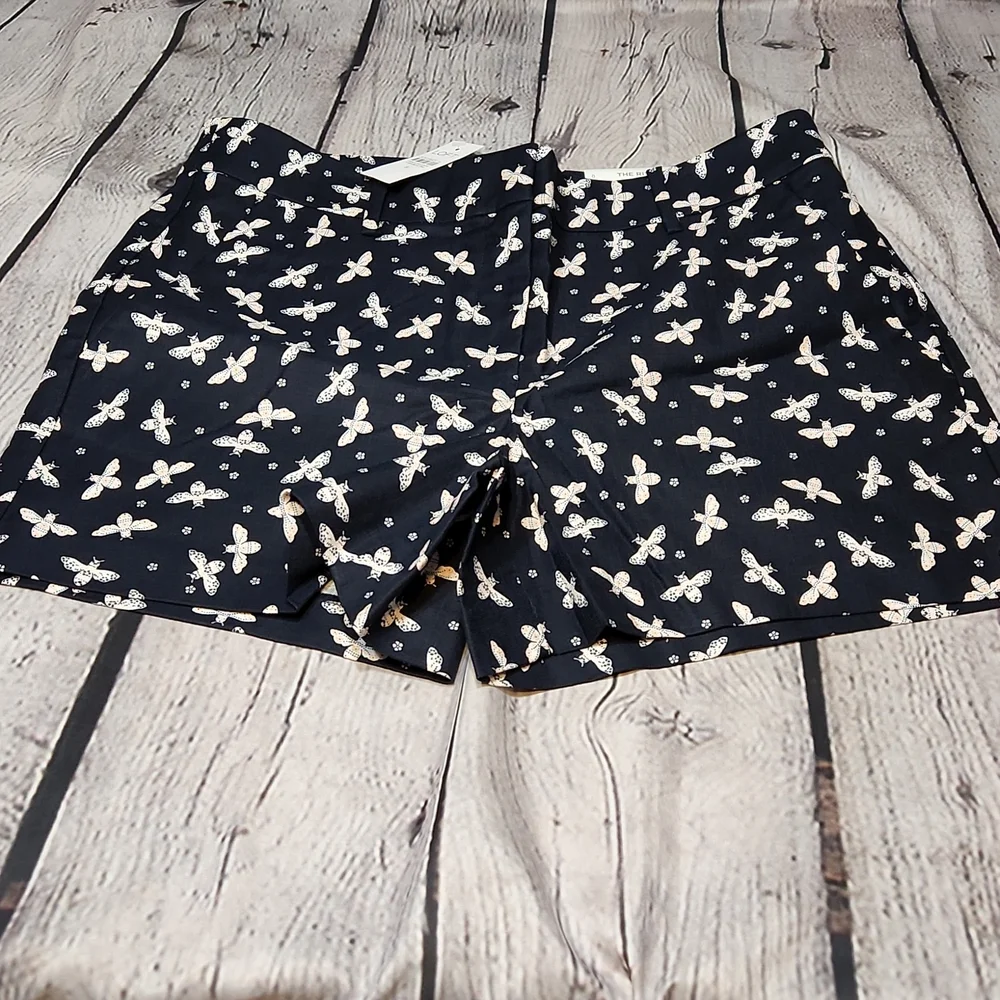 Loft shorts Size 8 - Picture 2 of 7